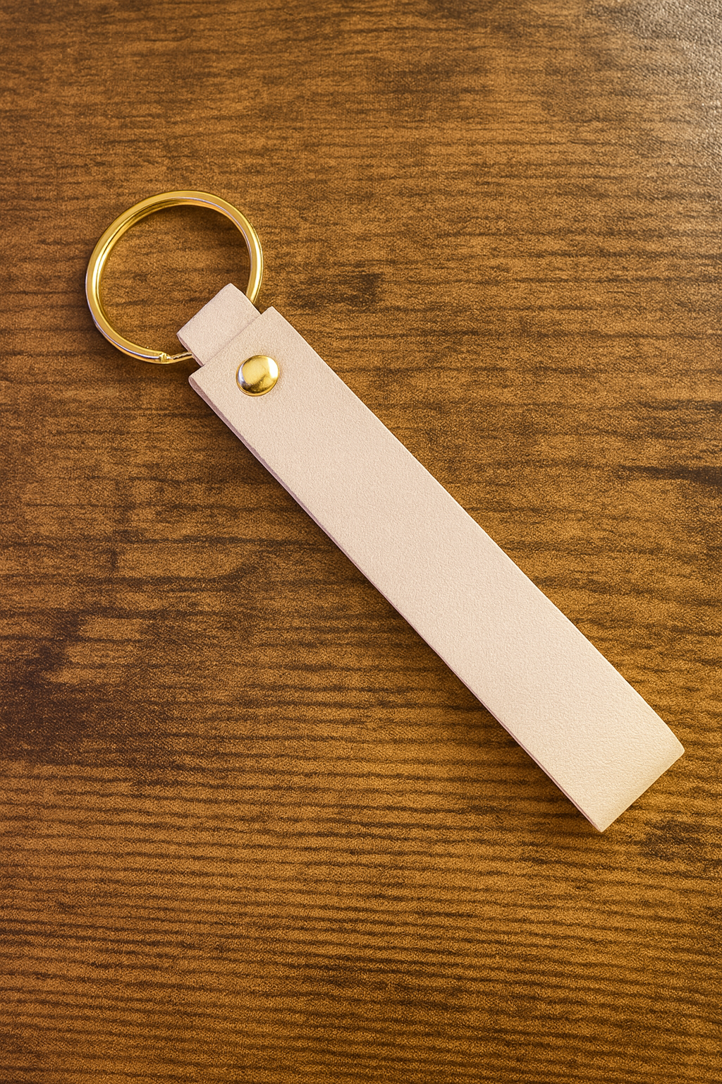The Luxe Faux Leather Keyring
